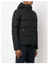 Load image into Gallery viewer, Laminar Gore-Tex Infinium Windstopper Bomber Black