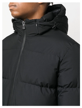 Load image into Gallery viewer, Laminar Gore-Tex Infinium Windstopper Bomber Black