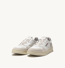 Load image into Gallery viewer, Sneakers Medalist White And Black