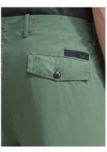 Load image into Gallery viewer, Extralight Gdy Week End Pant Sage Green