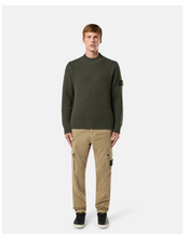 Load image into Gallery viewer, Biscuit Slim Fit Cargo Pants