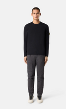 Load image into Gallery viewer, Crewneck Jumper Black