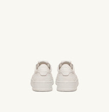 Load image into Gallery viewer, Sneakers Medalist in White Leather