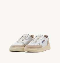 Load image into Gallery viewer, Sneakers Medalist Low In White And Black
