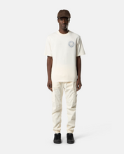Load image into Gallery viewer, T-shirt With ‘Outline Compass’ Print Ivory