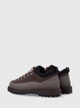 Load image into Gallery viewer, Roccia Basso Sport Brown M