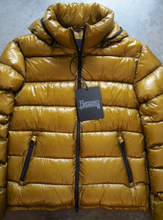 Load image into Gallery viewer, Yellow Quilted Jacket In 7 Den