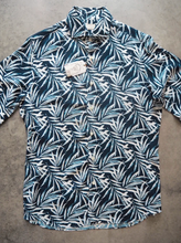 Load image into Gallery viewer, Shirt Collar Cutaway Blue Fabric