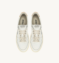 Load image into Gallery viewer, Sneakers Medalist White And Honey
