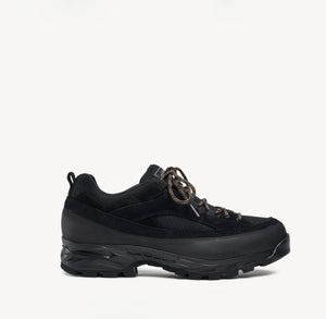 Grappa Hiker Black Fabric