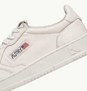 Sneakers Medalist in Super Soft White Nappa