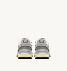 Hyperway Sneakers In White