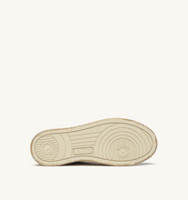 Load image into Gallery viewer, Sneakers Medalist Super Vintage In White And Silver Leather And Burned Suede
