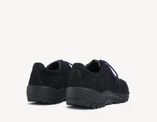Load image into Gallery viewer, Movida Black Suede M
