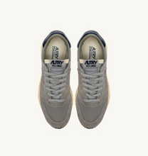 Load image into Gallery viewer, Reelwind Sneakers In Plumbeo And Blue Space Nylon And Suede
