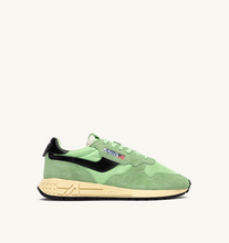 Load image into Gallery viewer, Reelwind Sneakers In Pistachio And Black Nylon And Suede
