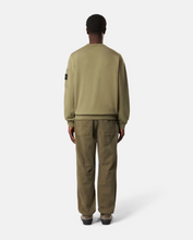 Load image into Gallery viewer, Crew neck sweatshirt 'Seasonal Pocket' Military Green
