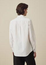 Load image into Gallery viewer, White Twill-Stripe Western Shirt
