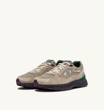 Load image into Gallery viewer, Hyperway Sneakers In Biscuit And Afterglow Suede And Mesh
