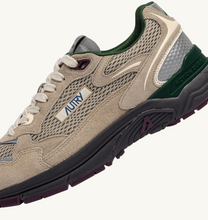 Load image into Gallery viewer, Hyperway Sneakers In Biscuit And Afterglow Suede And Mesh
