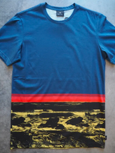Load image into Gallery viewer, Blue Cotton T-Shirt With &#39;Landscape&#39; Print Hem Detail
