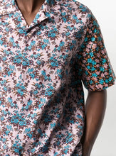 Load image into Gallery viewer, &#39;Rizo Floral&#39; Print Short-Sleeve Shirt
