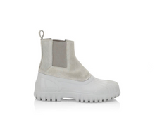 Load image into Gallery viewer, Balbi Light Grey Suede Shearling
